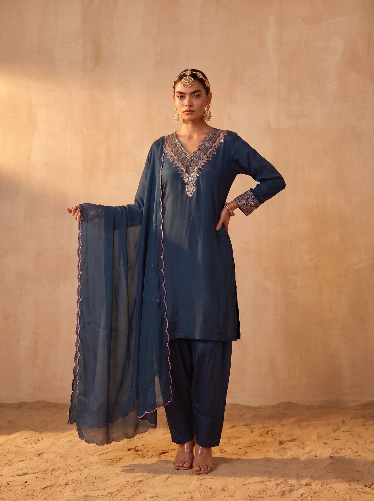 Cutdana-Style Work With Farshi Salwar