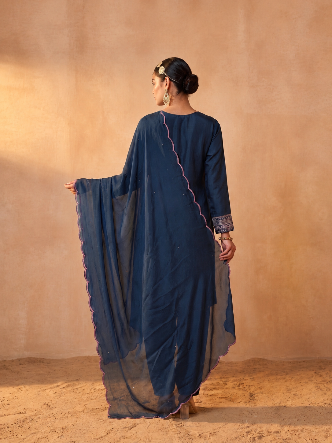Cutdana-Style Work With Farshi Salwar